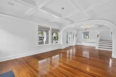 3003 W Harbor View Avenue Tampa FL 33611