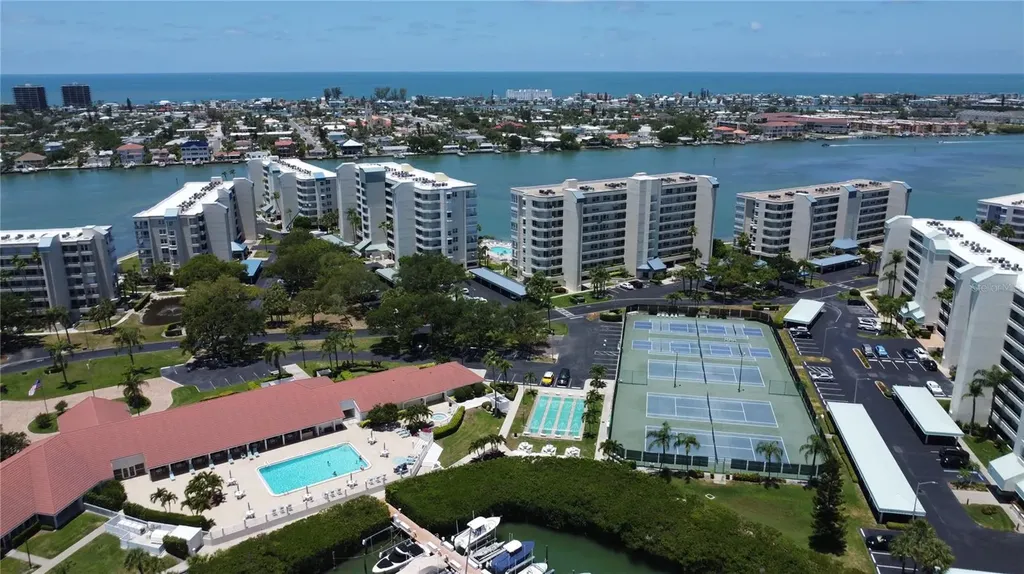 7871 Sailboat Key Boulevard S St Petersburg FL 33707