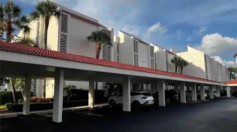 7871 Sailboat Key Boulevard S St Petersburg FL 33707