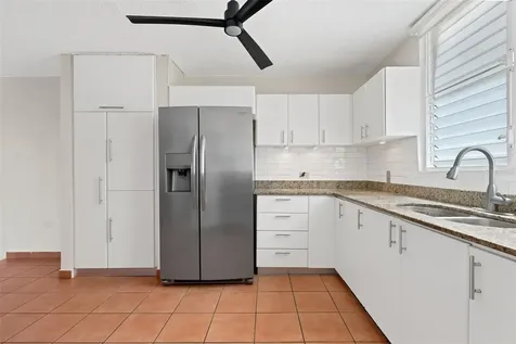 30 Avenida Juan Carlos De Borbón Guaynabo PR 00969