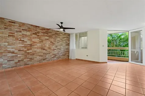 30 Avenida Juan Carlos De Borbón Guaynabo PR 00969
