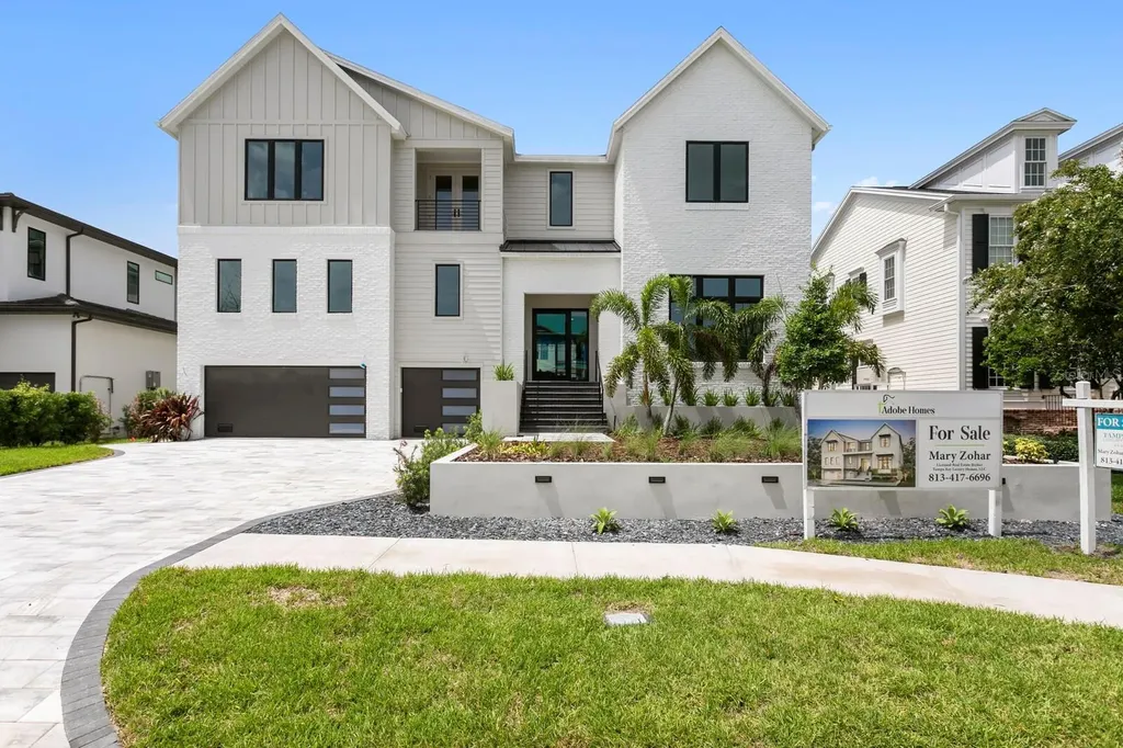 5023 W Dante Avenue Tampa FL 33629
