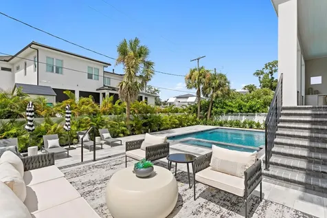 5023 W Dante Avenue Tampa FL 33629