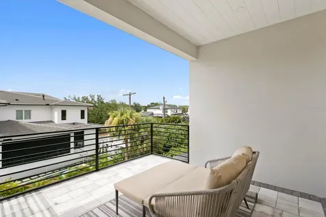 5023 W Dante Avenue Tampa FL 33629