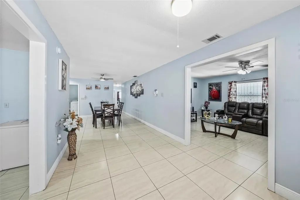 6513 N Manhattan Avenue Tampa FL 33614