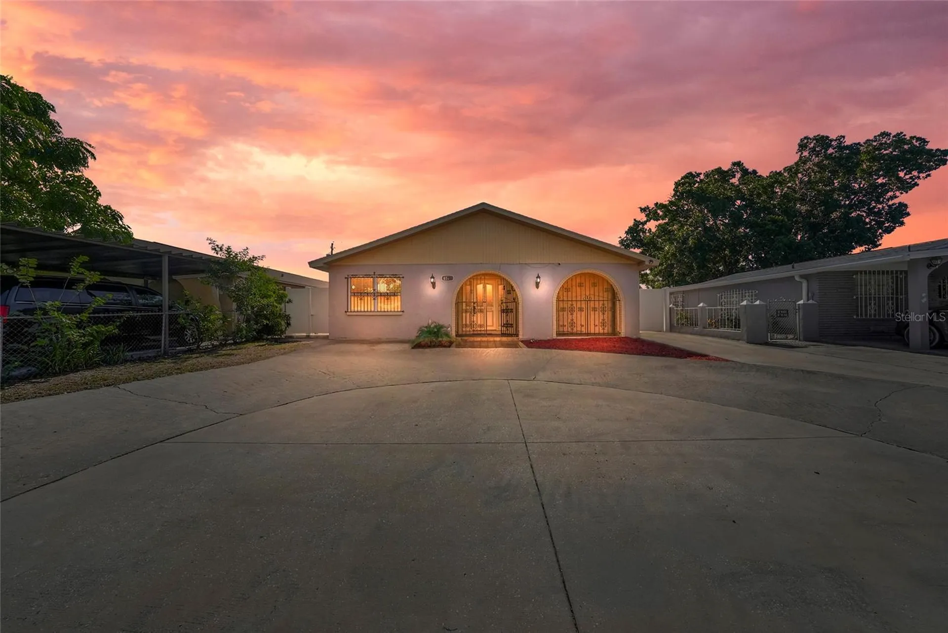 6513 N Manhattan Avenue Tampa FL 33614