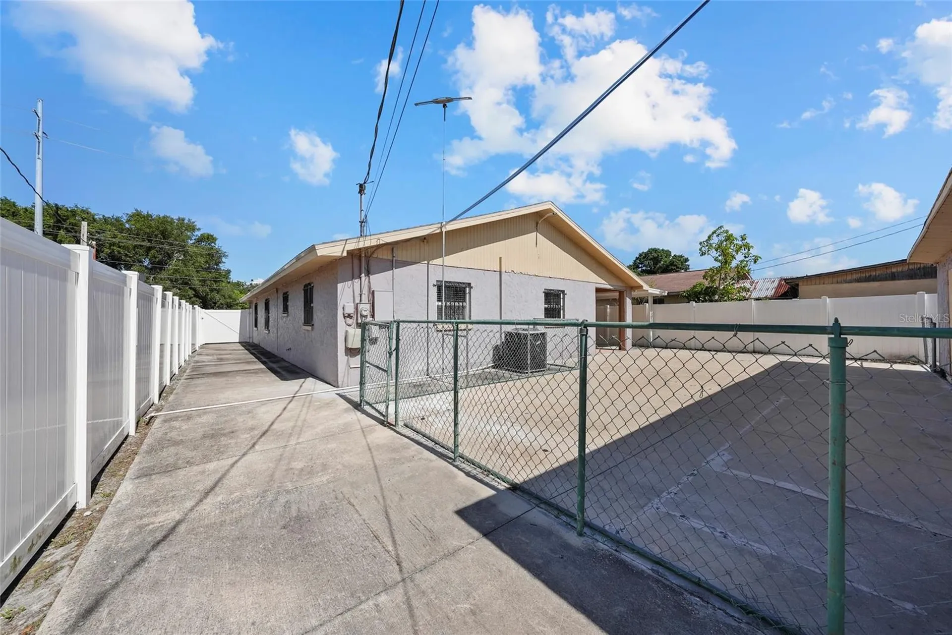 6513 N Manhattan Avenue Tampa FL 33614
