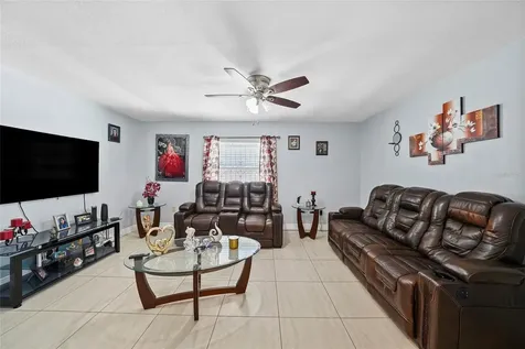 6513 N Manhattan Avenue Tampa FL 33614