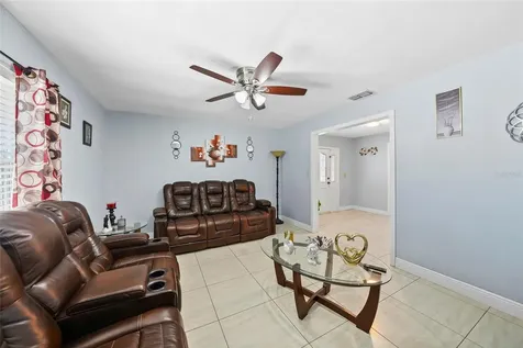6513 N Manhattan Avenue Tampa FL 33614