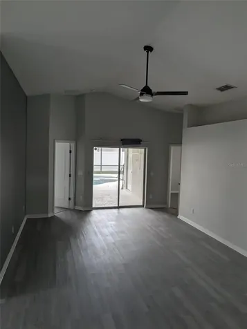 732 Henley Circle Davenport FL 33896