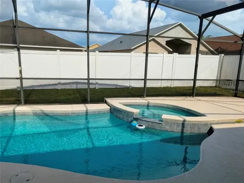 732 Henley Circle Davenport FL 33896