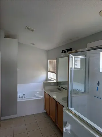 732 Henley Circle Davenport FL 33896