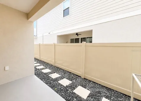 1502 Erin Breeze Lane Kissimmee FL 34744
