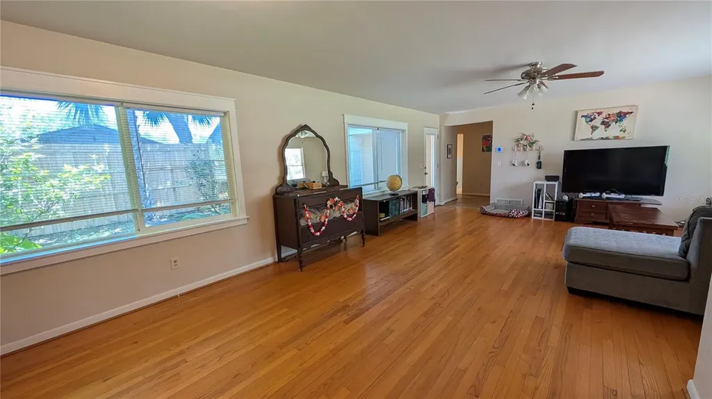 2469 Broadvue Avenue Eustis FL 32726