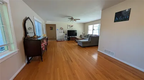 2469 Broadvue Avenue Eustis FL 32726