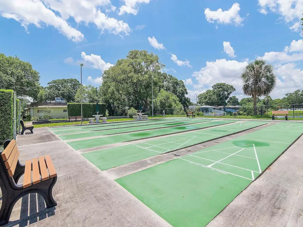 1657 S Lake Avenue Clearwater FL 33756