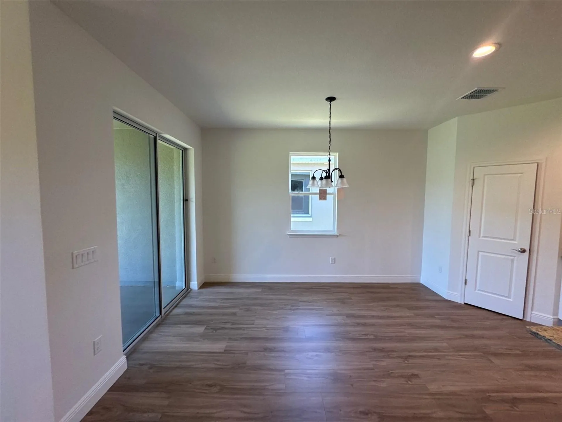 525 Ellie Court Apopka FL 32712