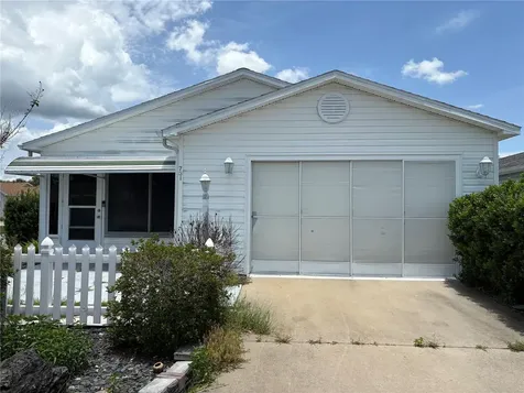731 Dumas Street Lady Lake FL 32159