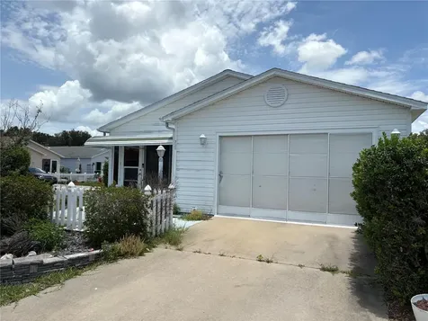731 Dumas Street Lady Lake FL 32159