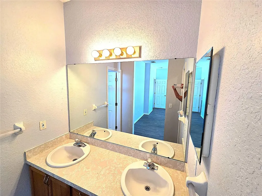 11641 59th Street N Pinellas Park FL 33782