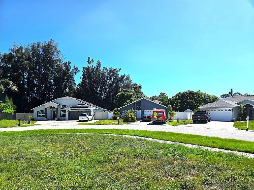 11641 59th Street N Pinellas Park FL 33782