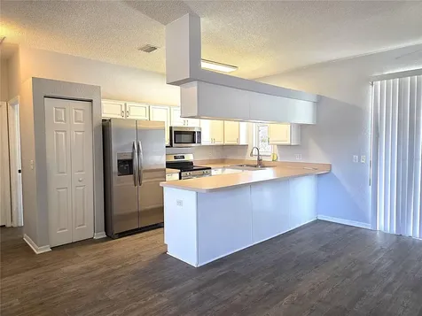 11641 59th Street N Pinellas Park FL 33782