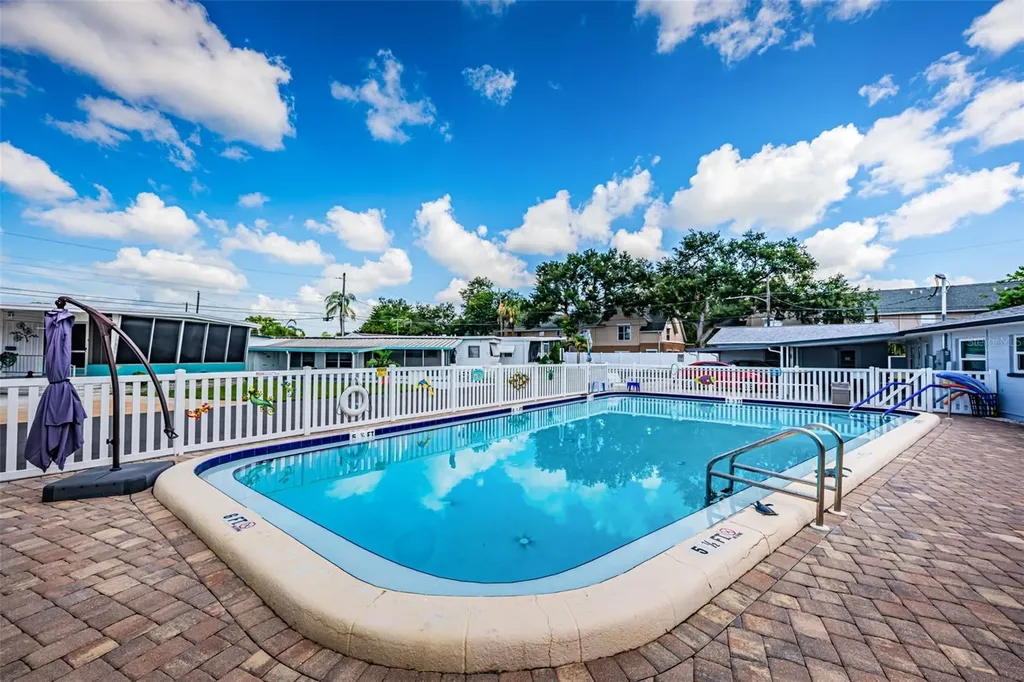 4187 72nd Street N St Petersburg FL 33709