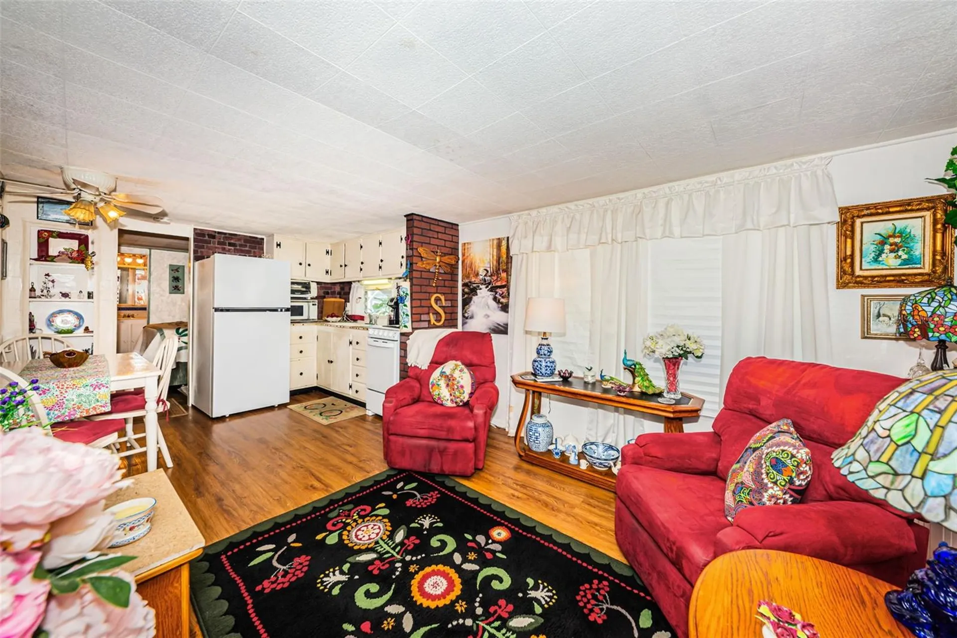 4187 72nd Street N St Petersburg FL 33709