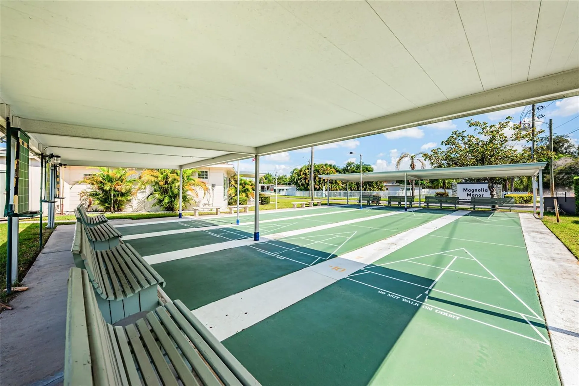 4187 72nd Street N St Petersburg FL 33709