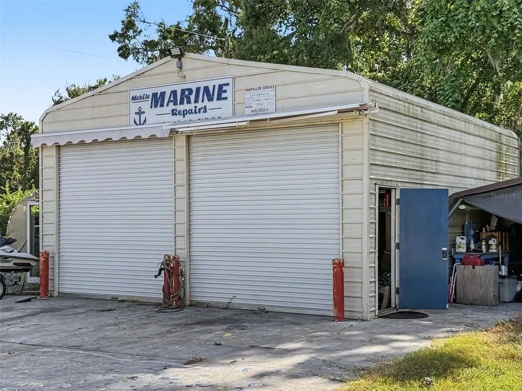 7813 Leo Kidd Avenue Port Richey FL 34668
