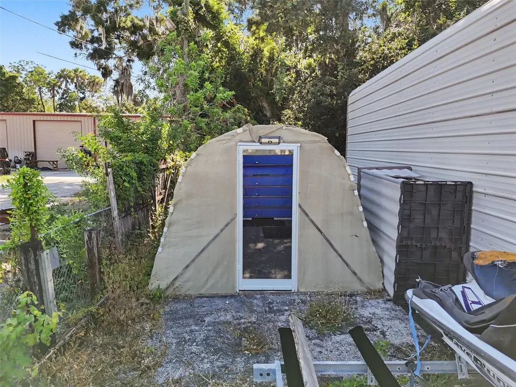 7813 Leo Kidd Avenue Port Richey FL 34668