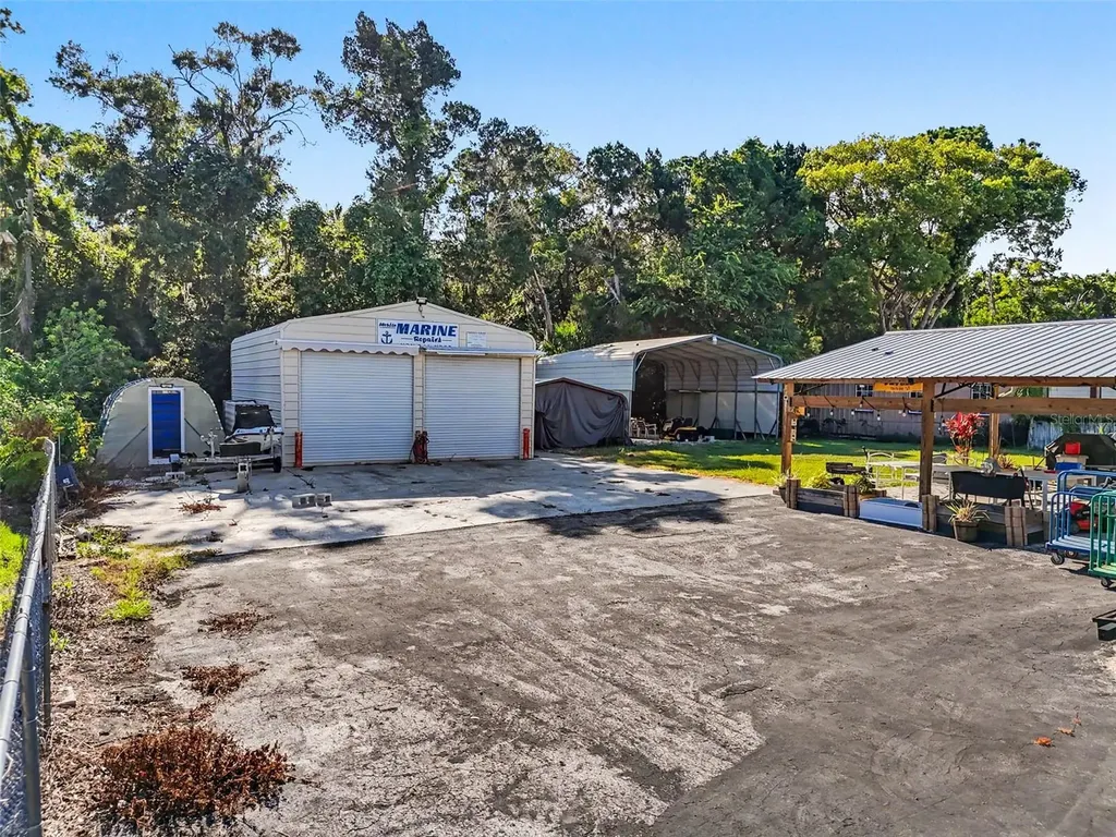 7813 Leo Kidd Avenue Port Richey FL 34668