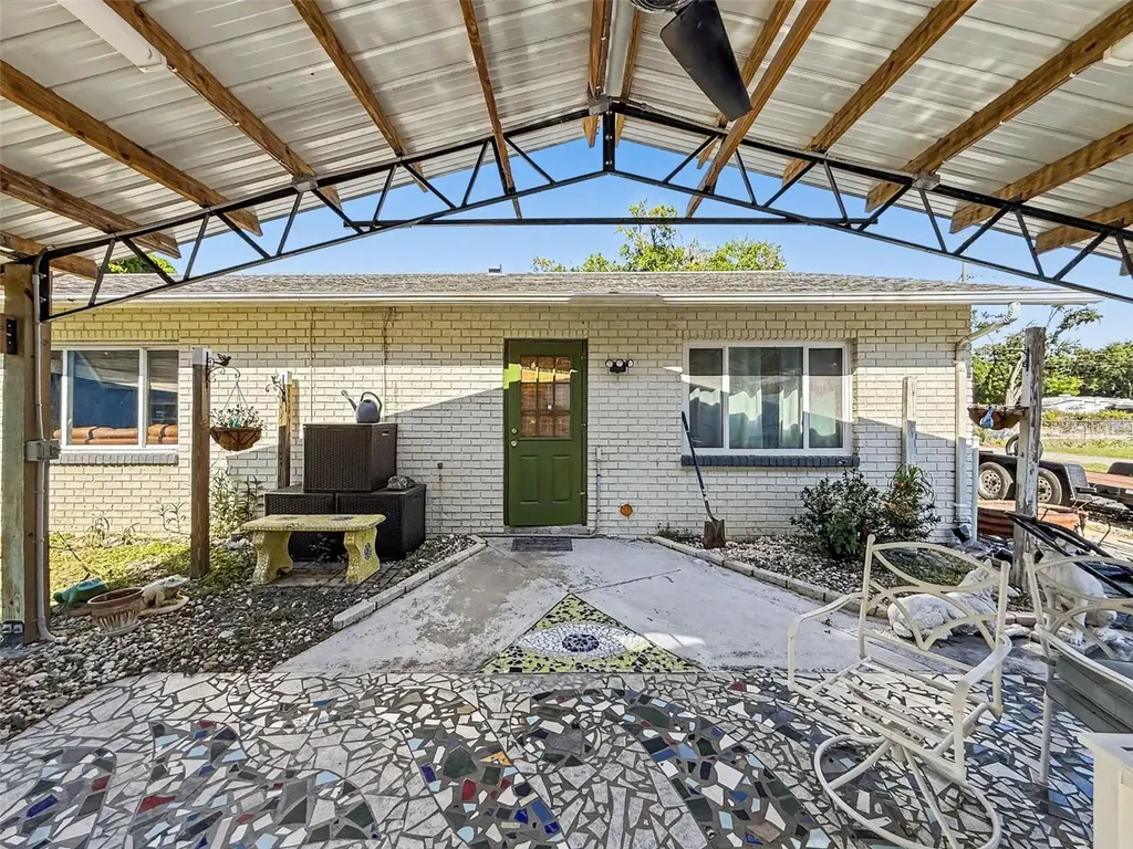 7813 Leo Kidd Avenue Port Richey FL 34668