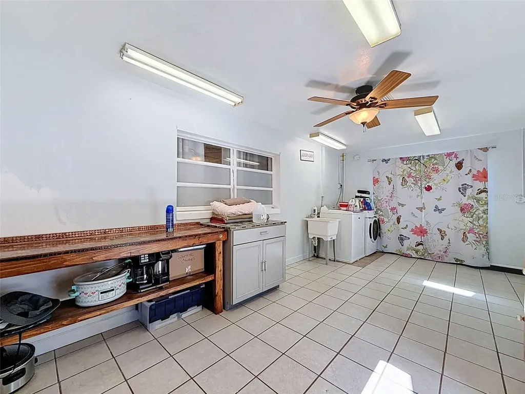 7813 Leo Kidd Avenue Port Richey FL 34668
