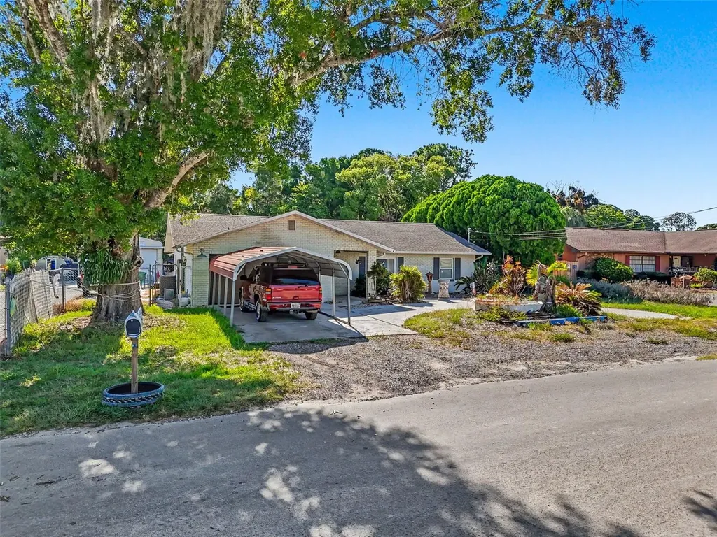 7813 Leo Kidd Avenue Port Richey FL 34668