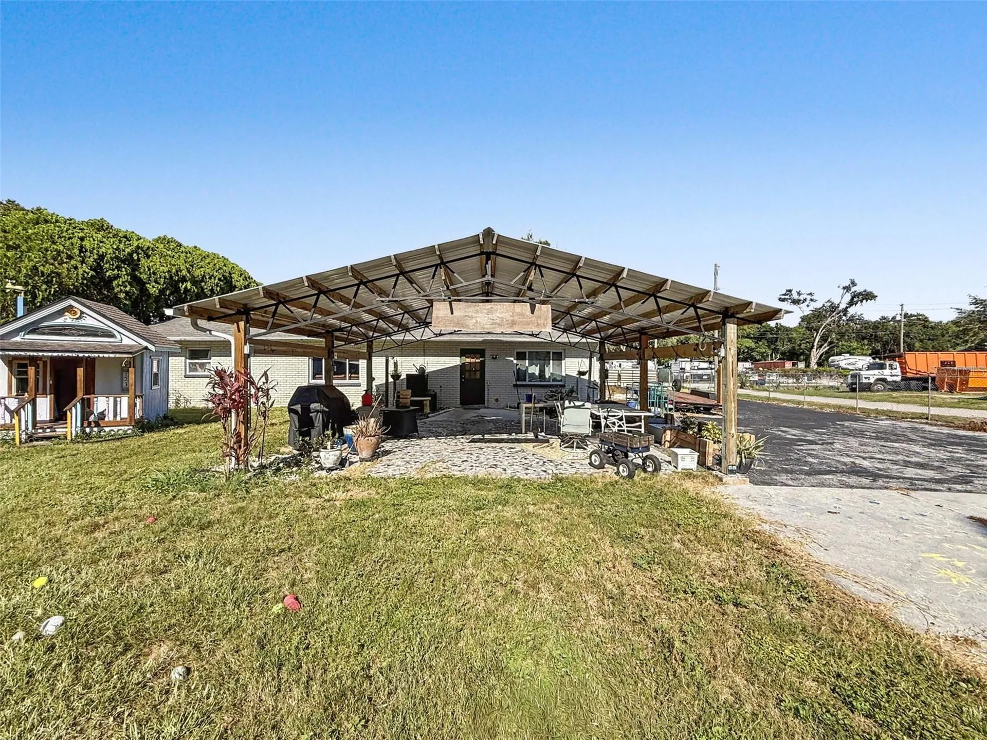 7813 Leo Kidd Avenue Port Richey FL 34668