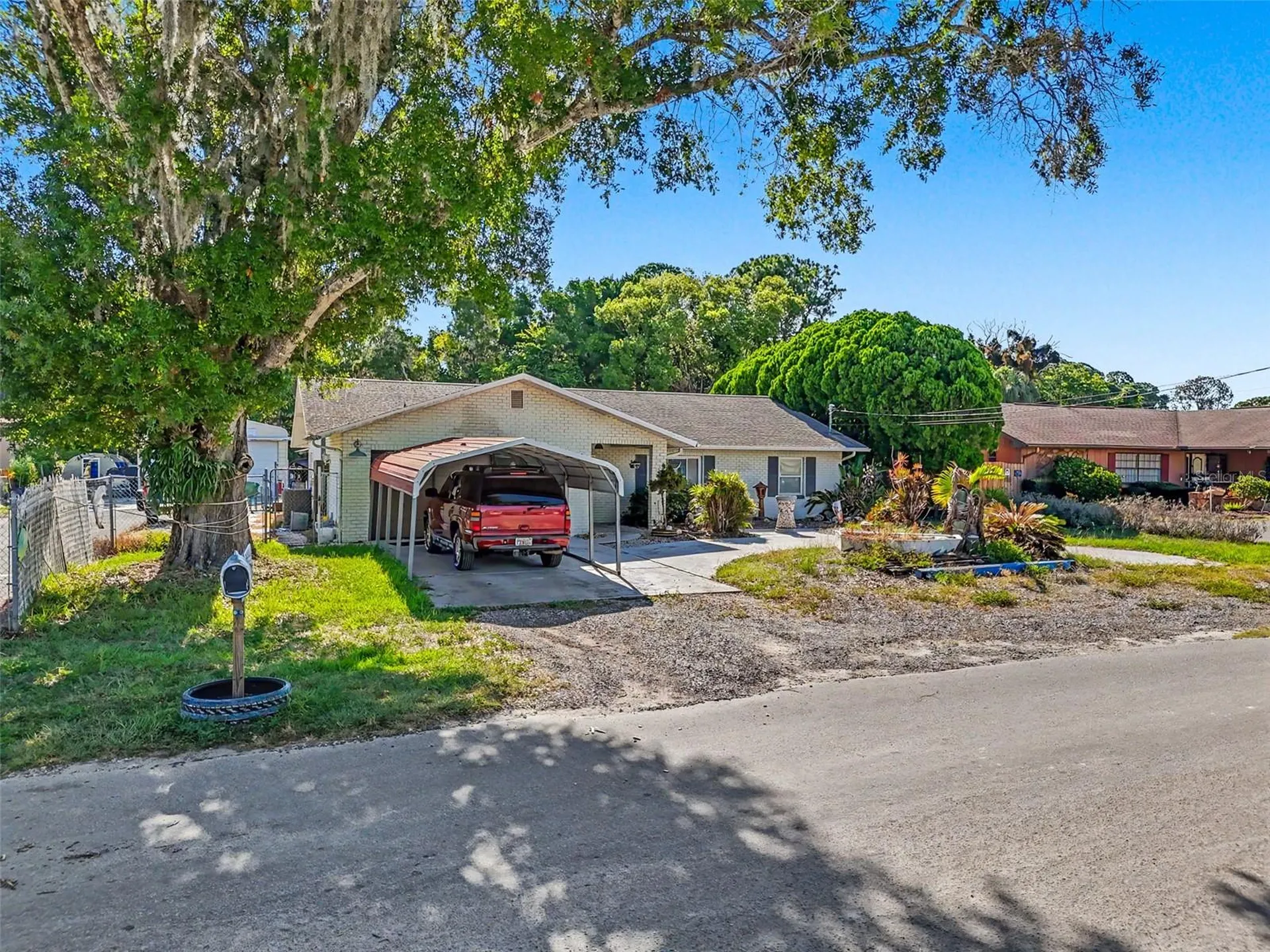 7813 Leo Kidd Avenue Port Richey FL 34668