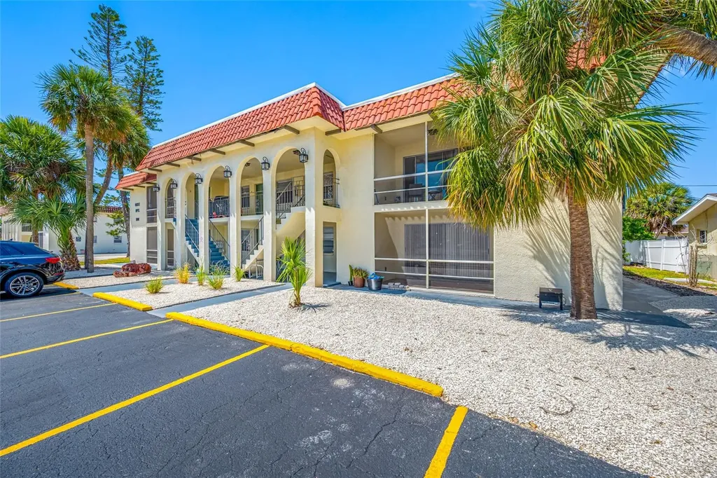 8012 Blind Pass Road St Petersburg FL 33706