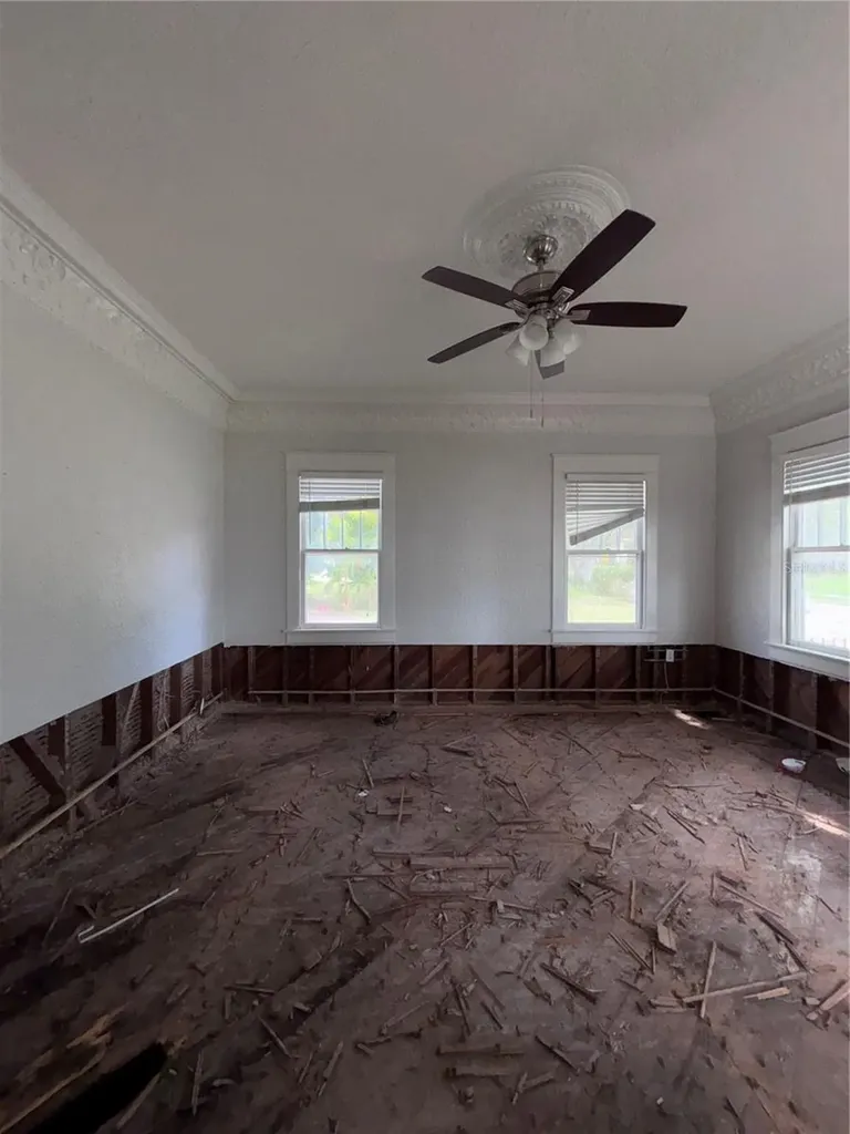 315 S Bermuda Boulevard Tampa FL 33605