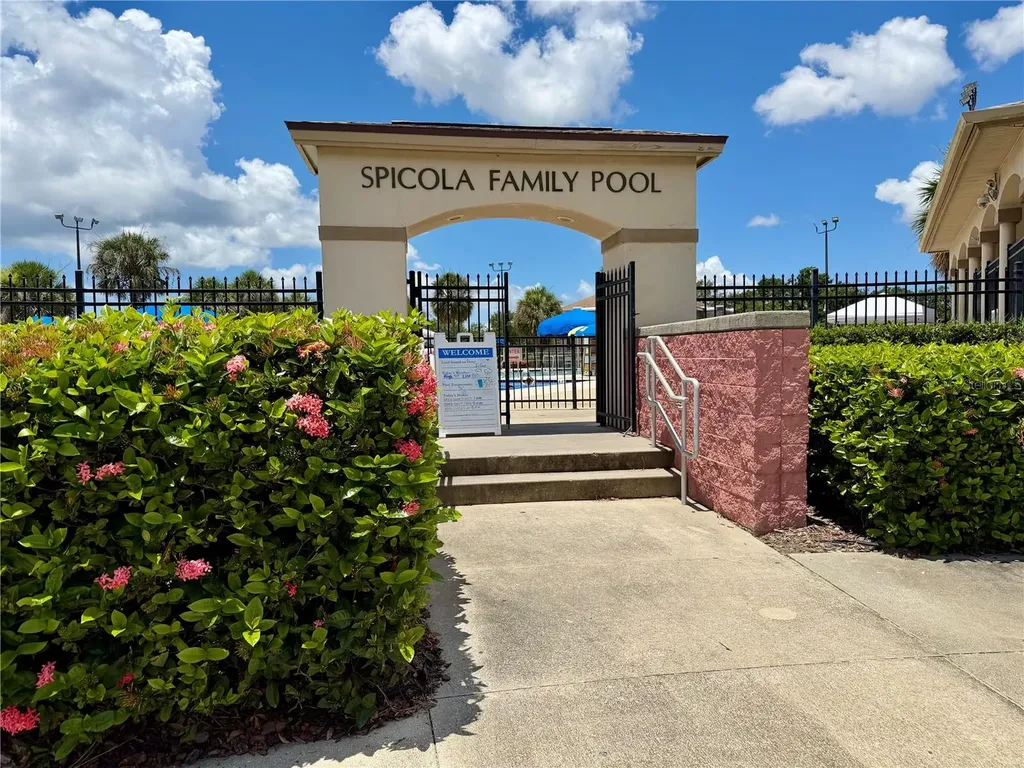 315 S Bermuda Boulevard Tampa FL 33605