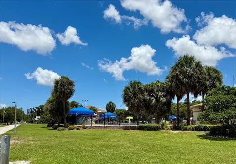 315 S Bermuda Boulevard Tampa FL 33605
