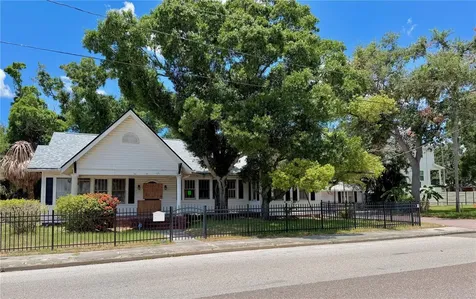 315 S Bermuda Boulevard Tampa FL 33605