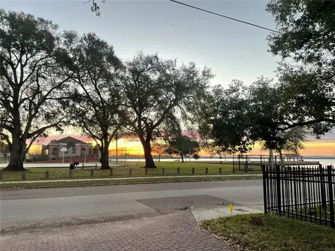 315 S Bermuda Boulevard Tampa FL 33605