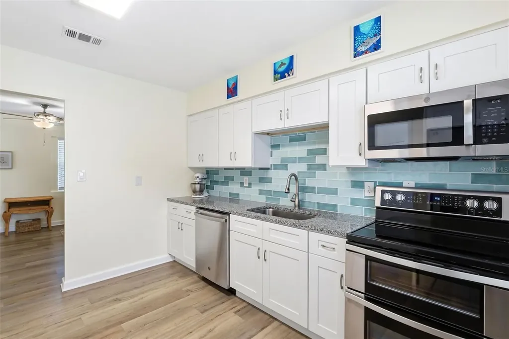 54 Magnolia Drive Debary FL 32713