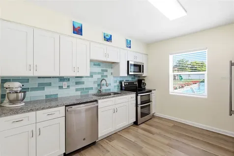 54 Magnolia Drive Debary FL 32713