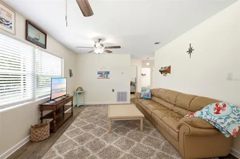 54 Magnolia Drive Debary FL 32713