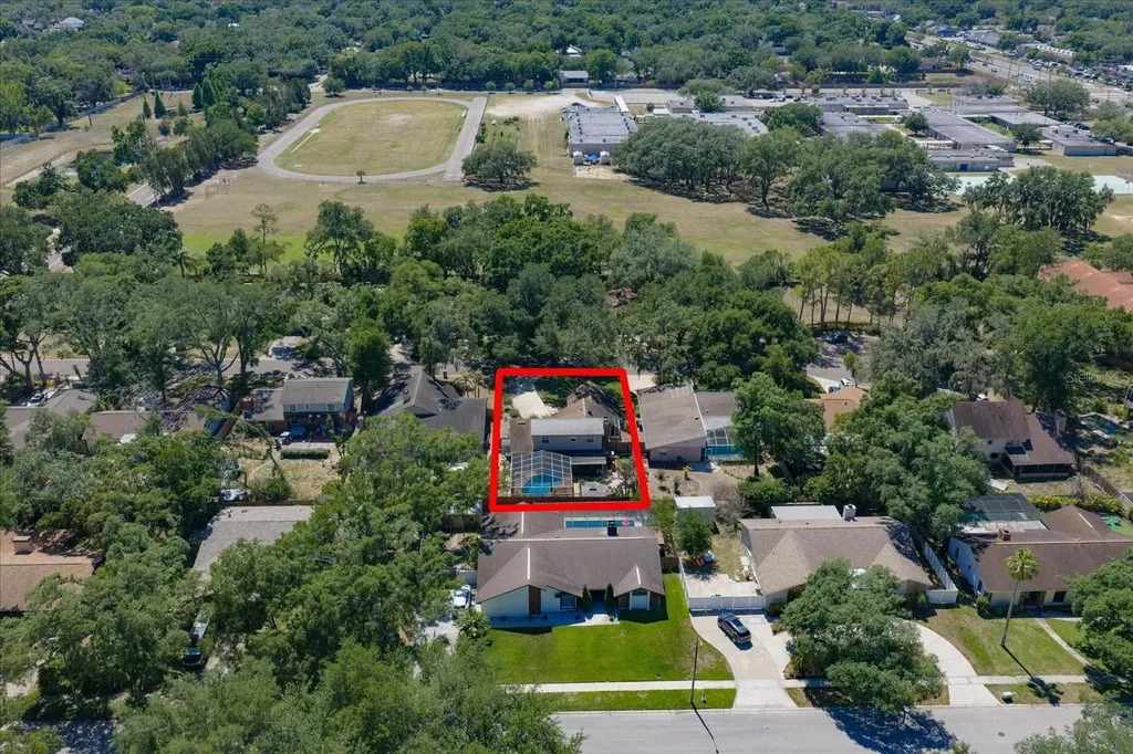 11311 Linbanks Place Tampa FL 33617