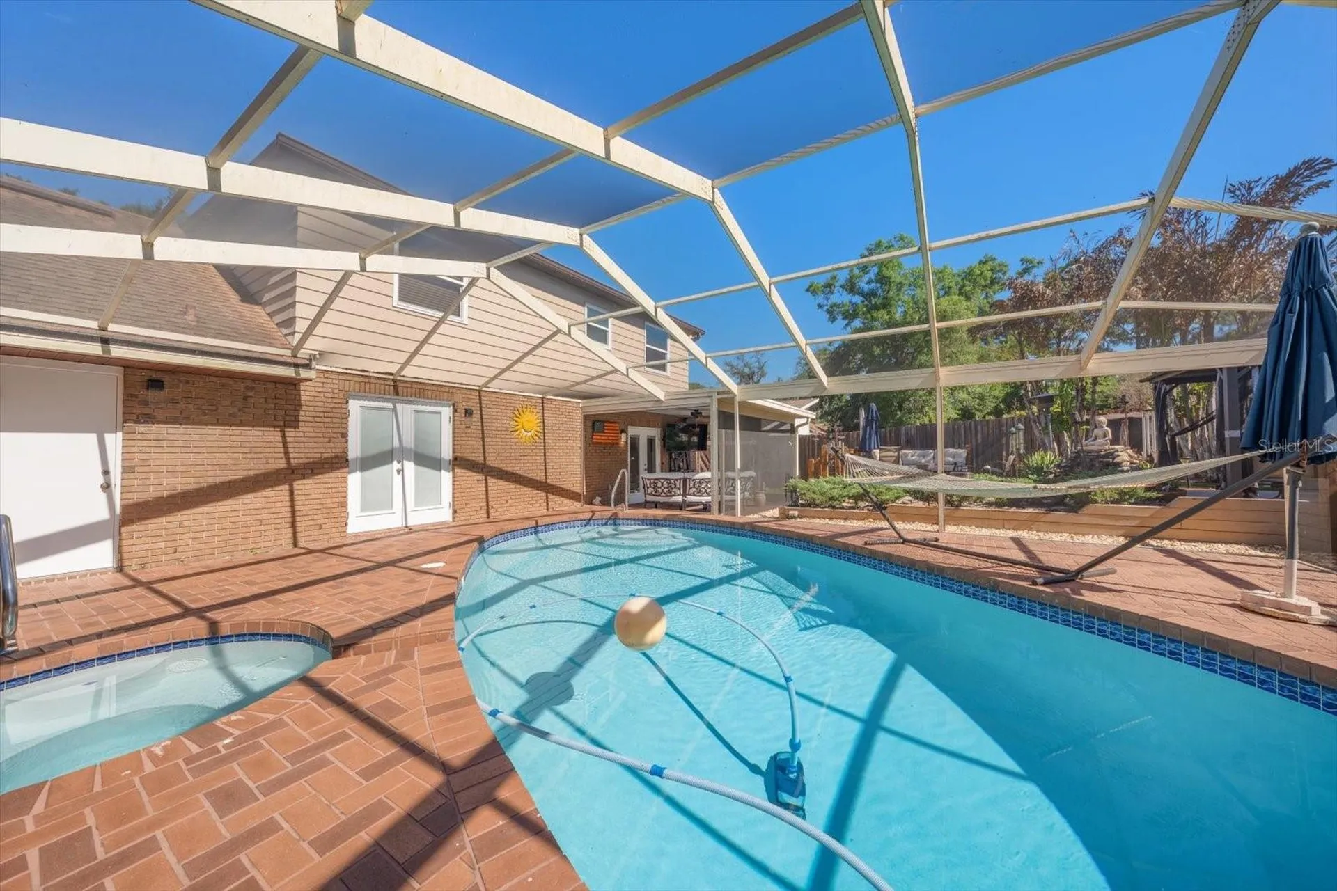 11311 Linbanks Place Tampa FL 33617