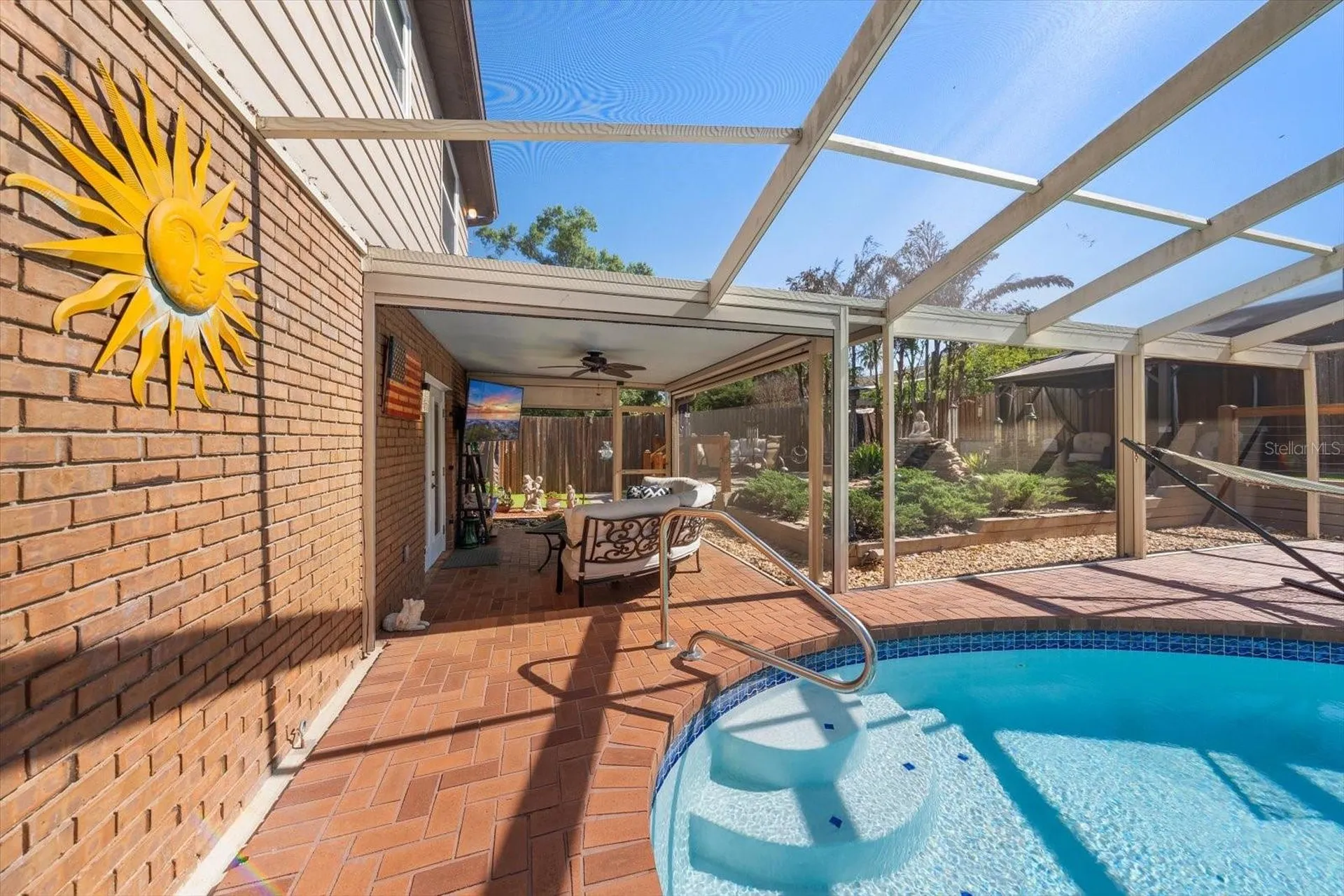 11311 Linbanks Place Tampa FL 33617