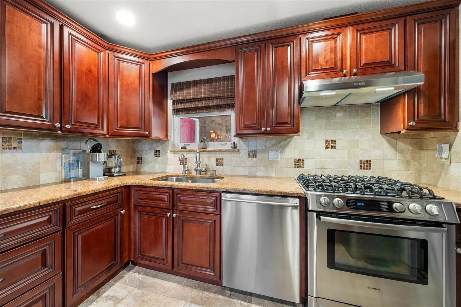 11311 Linbanks Place Tampa FL 33617